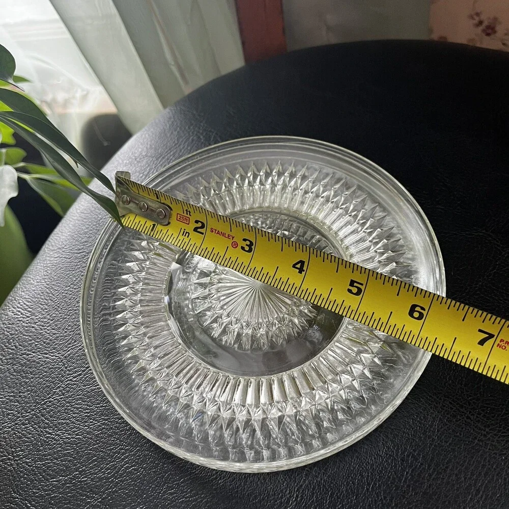 VTG 40s Jeannette Depression Glass Crystal 6.25” Bread & Butter Plates